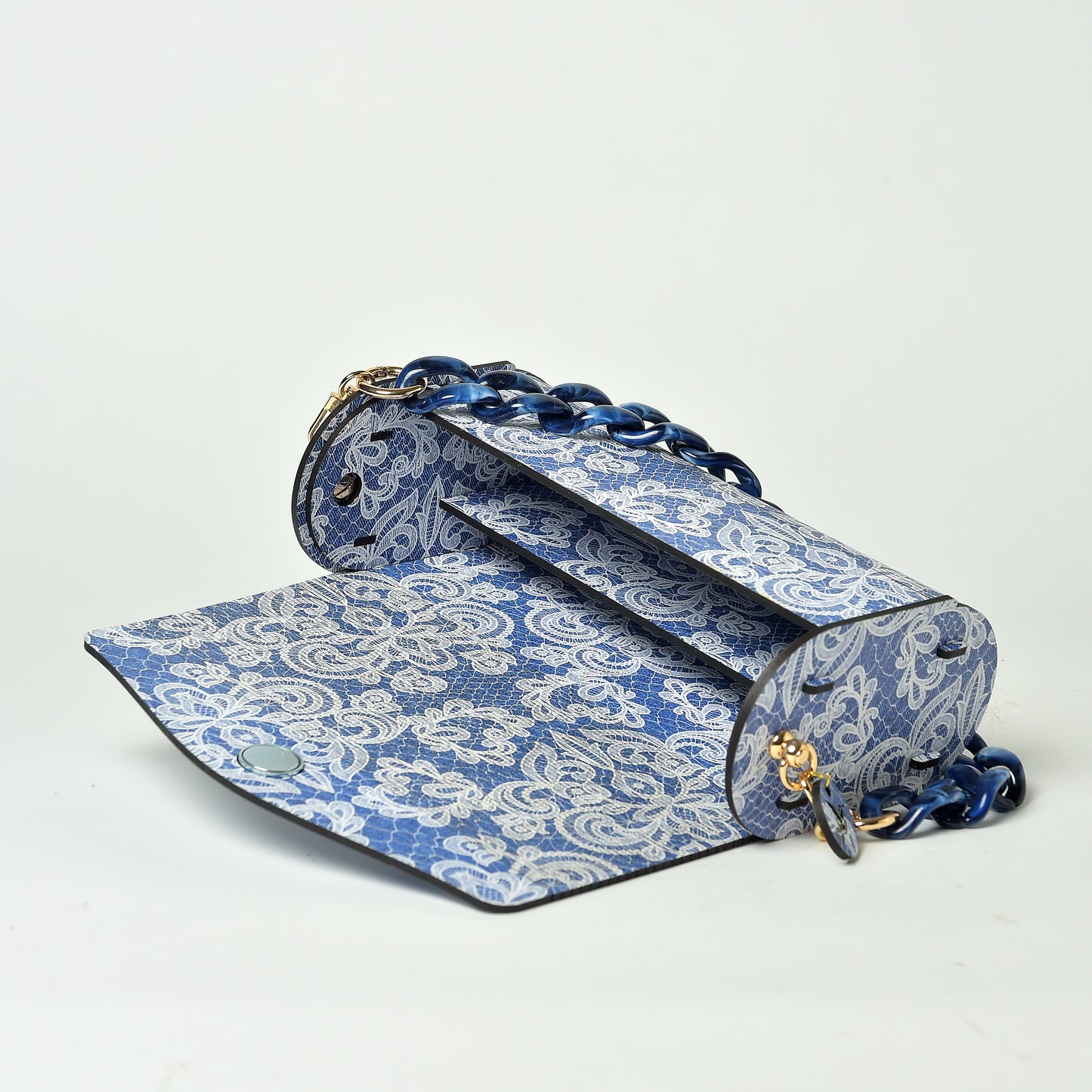 Lacy Blues